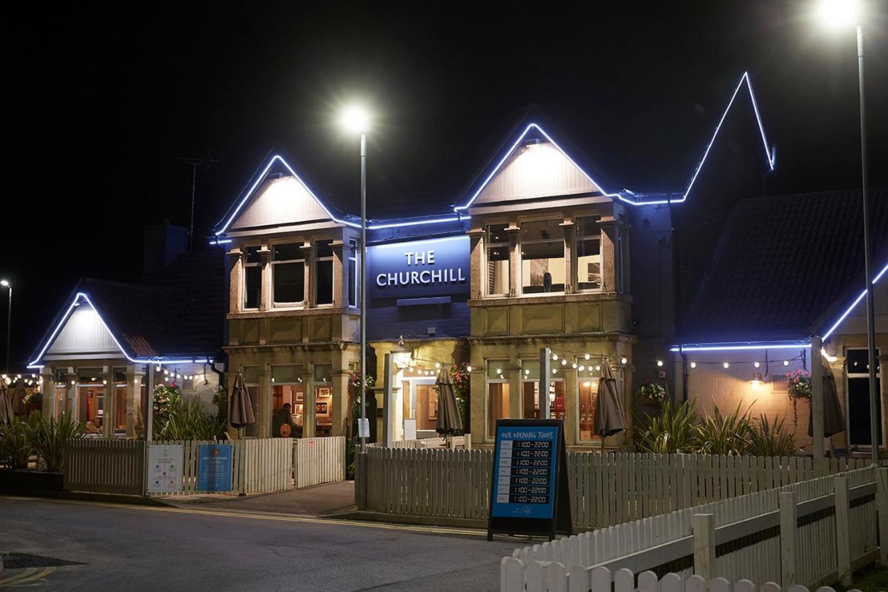 The Churchill By Greene King Inns Роял Уутън Басет Екстериор снимка